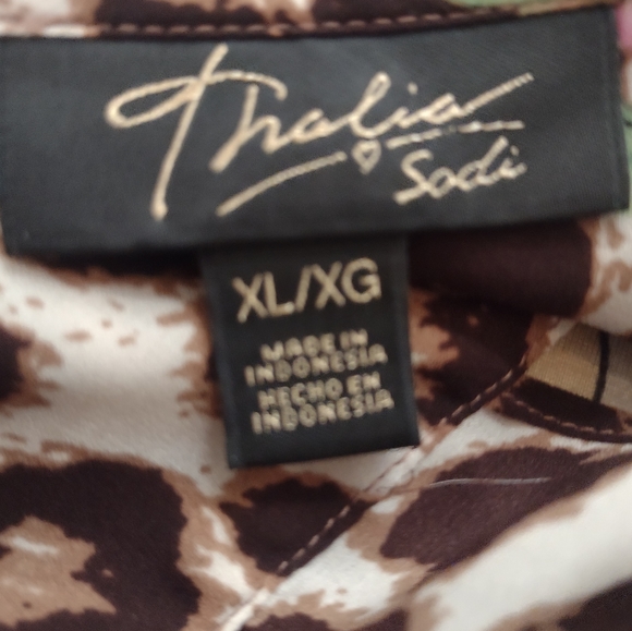 Blouse - Picture 1 of 3